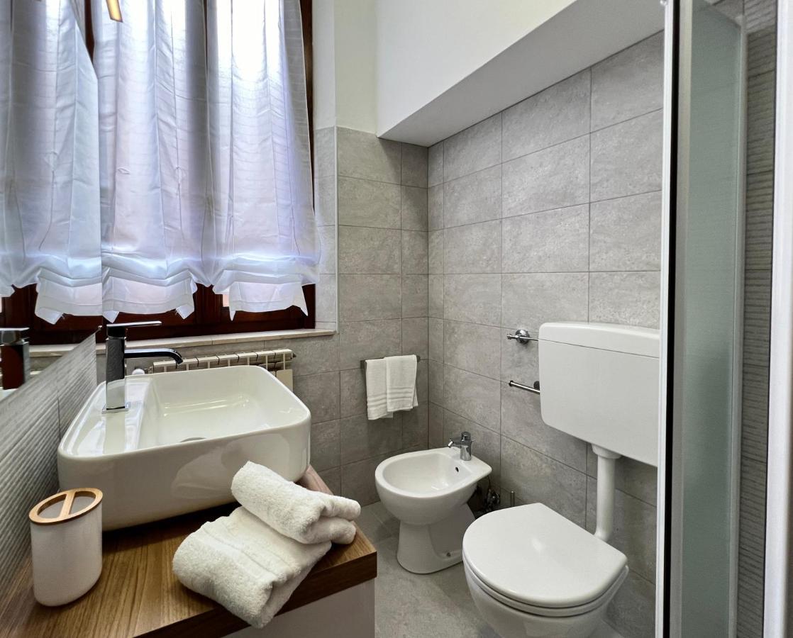 Mazzini101Apartment Φεράρα Εξωτερικό φωτογραφία