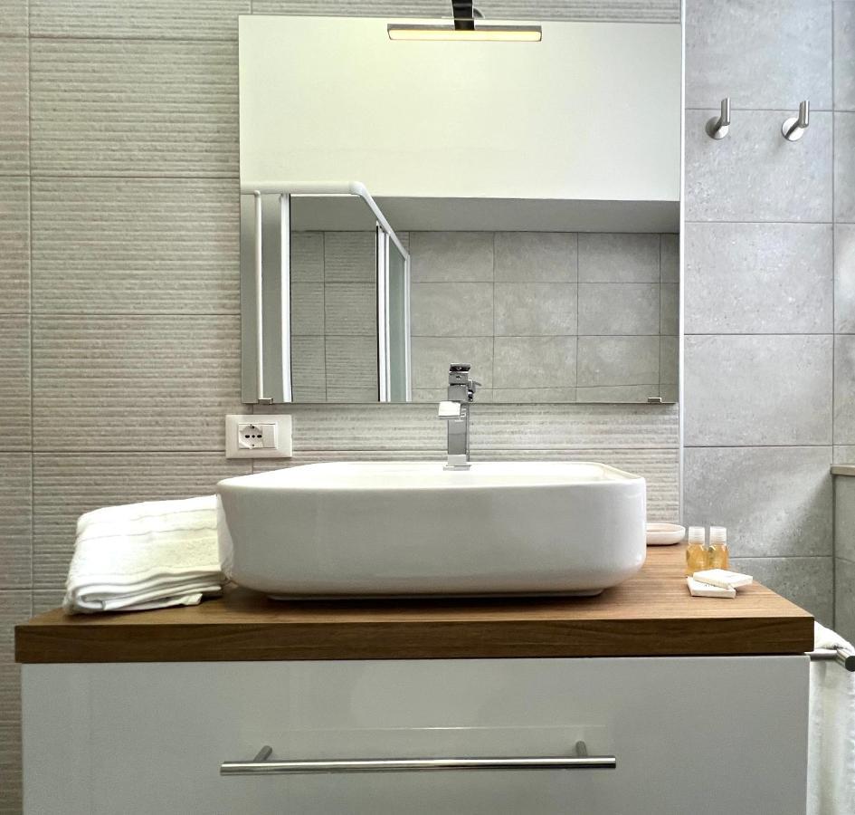 Mazzini101Apartment Φεράρα Εξωτερικό φωτογραφία